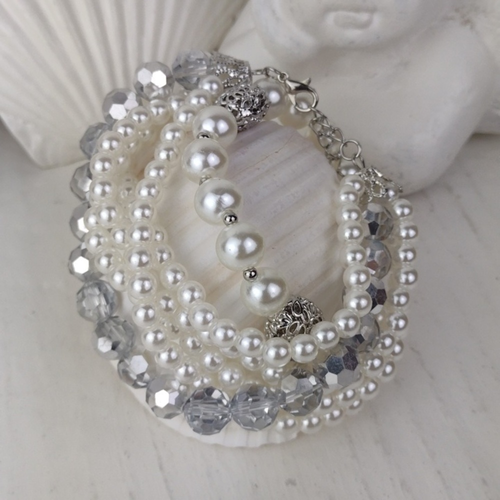 🌻 3 for $15 White Crystal & Silver Filagree Bead Gorgeous Bracelet Duo